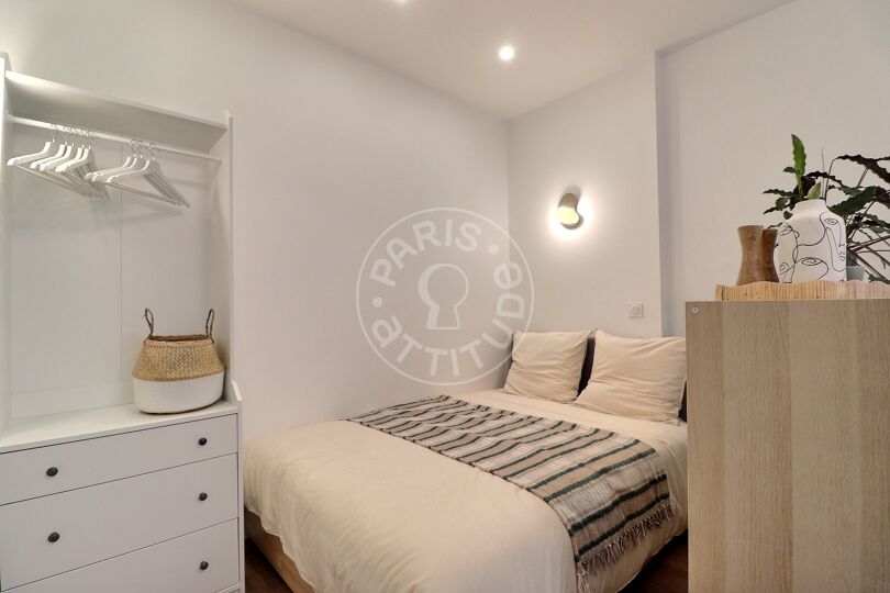 Monolocale arredato - Parigi 75018 - 16856