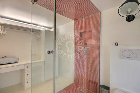 Baño Dúplex amueblado - 58m² - 2 dormitorios - Poissonnière - París