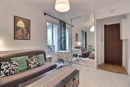 Living room Furnished studio alcove - 28m²  - Rue de la Pompe - Paris