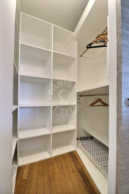 Guardaroba Appartamento arredato - 63m²  - 1 locale - Place de Clichy - Parigi