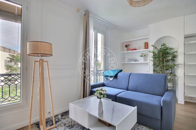 Salon - Studio meublé - Paris 75018 - 16875