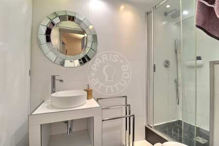 Bagno Mansardato arredato - 31m²  - Arts et Métiers - Parigi