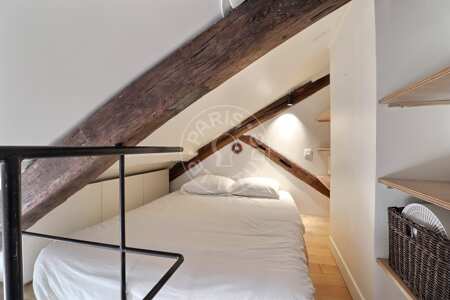 Bedroom Furnished duplex - 39m²  - 1 bedroom - Grands Boulevards / Bonne Nouvelle - Paris