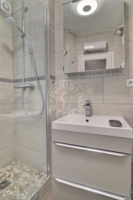 Baño Piso amueblado - 63m²  - 2 dormitorios - Mirabeau - París