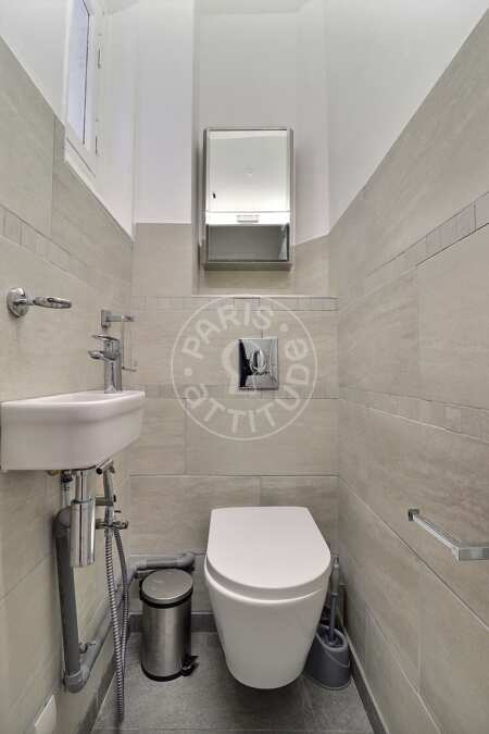 Inodoro Piso amueblado - 63m²  - 2 dormitorios - Mirabeau - París