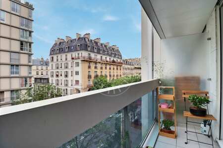 Varanda Quitinete mobilado - 19m²  - Oberkampf - Paris