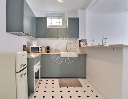 Kitchen Furnished apartment - 51m²  - 2 bedrooms - Batignolles - Paris