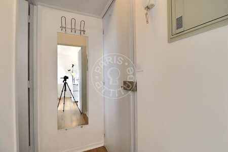 Entrance Furnished studio - 25m²  - Montparnasse - Paris