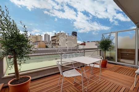 Terrace Furnished studio - 25m²  - Montparnasse - Paris