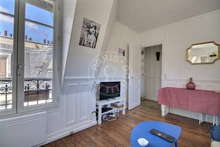 Salon Appartement meublé - 28m²  - 1 chambre - Poissonnière - Paris