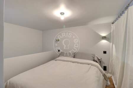 Dormitorio Estudio con alcoba amueblado - 40m²  - Montmartre / Place des Abbesses - París