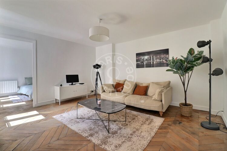 Living room - Furnished 1 bedroom - Paris 75009 - 16972