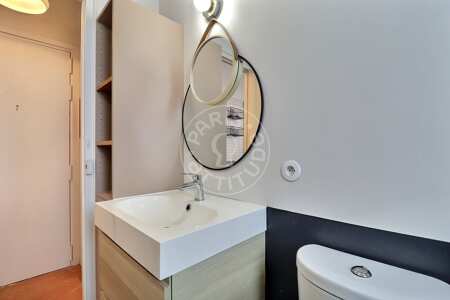 Baño Estudio con alcoba amueblado - 27m²  - Porte de Montreuil - París