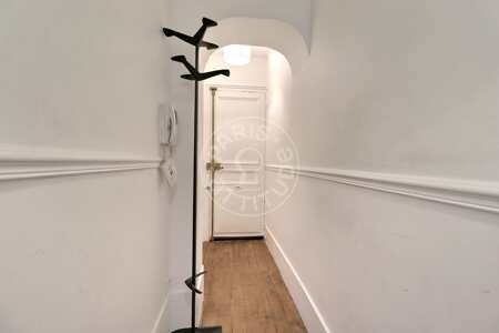 Entrance Furnished apartment - 50m²  - 1 bedroom - Ecole Militaire / Unesco / Duroc - Paris