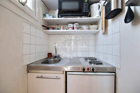 Cuisine Studio meublé - 15m²  - Centre George Pompidou - Paris