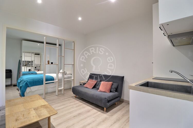 Salon - Studio meublé - Paris 75018 - 16992