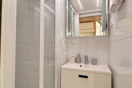 Bagno Monolocale arredato - 20m²  - Montmartre / Place des Abbesses - Parigi