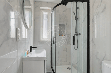 Badezimmer Möblierte studio - 18m²  - Jules Joffrin - Mairie du 18ème - Paris