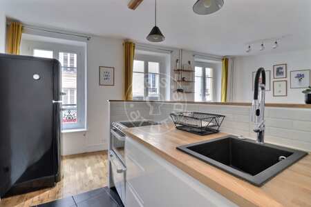 Küche Möblierte wohnung - 49m²  - 2 Zimmer - Montmartre / Place des Abbesses - Paris