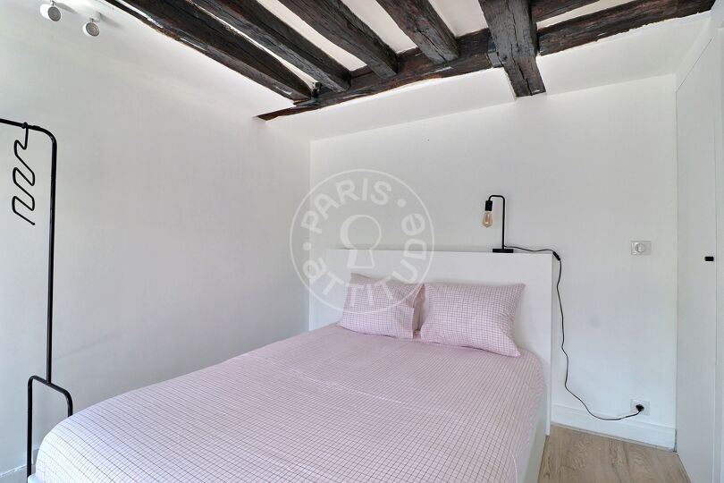 Studio alcove meublé - Paris 75003 - 17024