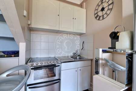 Cuisine Duplex meublé - 55m²  - 2 chambres - Arc de Triomphe - Paris