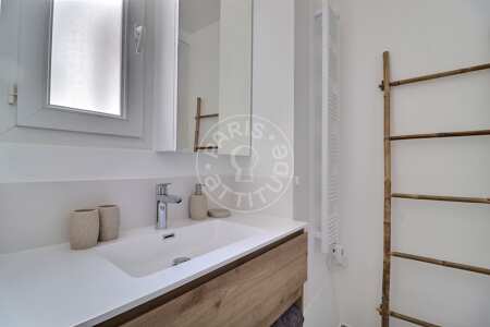 Bagno Appartamento arredato - 51m²  - 1 locale - Ecole Militaire / Unesco / Duroc - Parigi