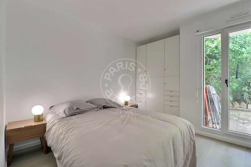 1 locale arredato - Parigi 75019 - 17036