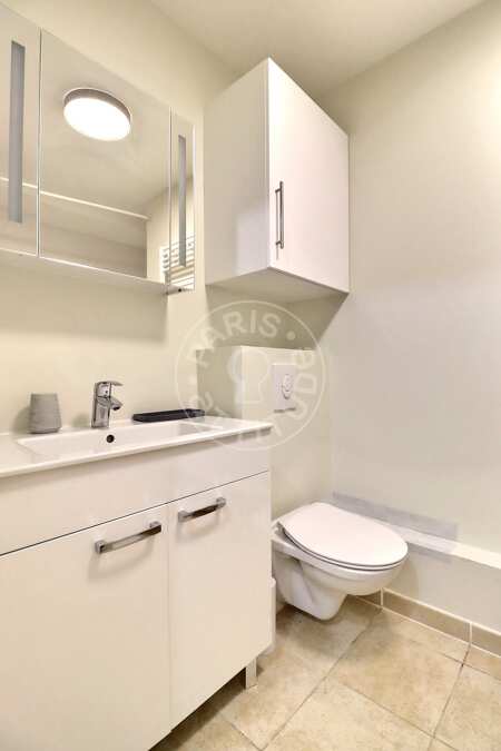 Casa de banho Studio mobilado - 36m²  - Temple - Paris