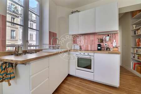 Cuisine Appartement meublé - 38m²  - 2 chambres - Sacré-Cœur - Paris
