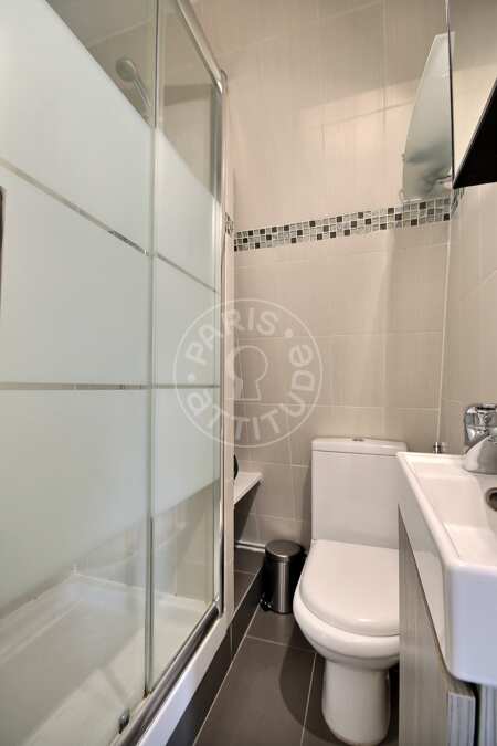 Baño Piso amueblado - 34m²  - 1 dormitorio - Poissonnière - París