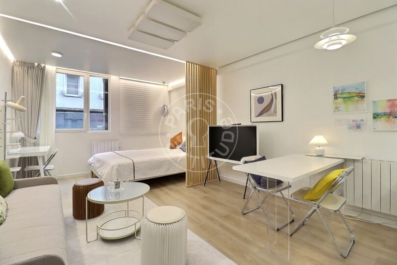 Möblierte Alkovenwohnung - Paris 75015 - 17080