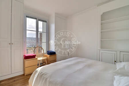 Bedroom Furnished apartment - 41m²  - 2 bedrooms - Jasmin / Mozart - Paris