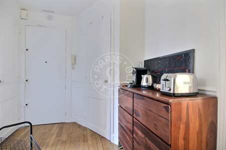 Eingangsbereich Möblierte wohnung - 38m²  - 1 Zimmer - Montmartre / Place des Abbesses - Paris