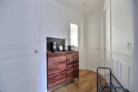 Wohnzimmer Möblierte wohnung - 38m²  - 1 Zimmer - Montmartre / Place des Abbesses - Paris
