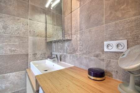 Bagno Appartamento arredato - 38m²  - 1 locale - Montmartre / Place des Abbesses - Parigi
