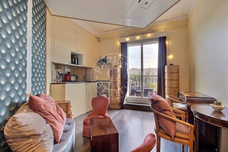 Salon - Studio meublé - Paris 75008 - 17128