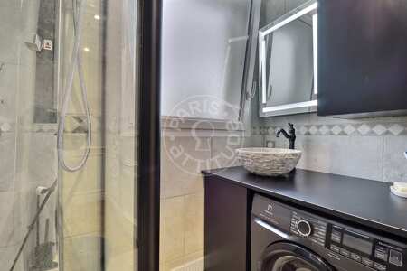 Salle de bain Appartement meublé - 46m²  - 2 chambres - Porte de Vincennes - Paris