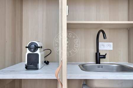 Cucina Mansardato arredato - 25m²  - Montorgueil - Parigi