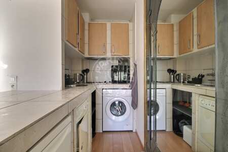 Cuisine Studio meublé - 28m²  - Arc de Triomphe - Paris