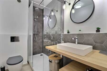 Bathroom Furnished apartment - 38m²  - 1 bedroom - Boulogne-Billancourt