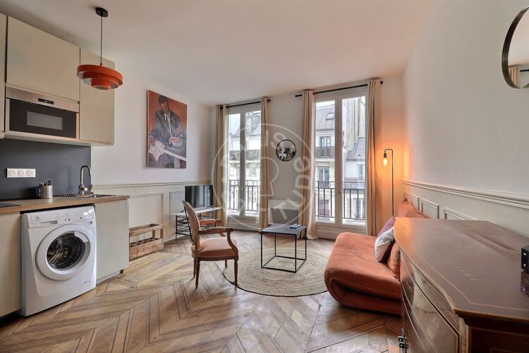 Salotto - 1 locale arredato - Parigi 75010 - 17163