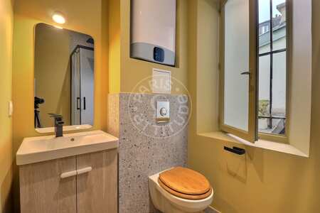 Salle de bain Appartement meublé - 35m²  - 1 chambre - Faubourg Saint-Martin - Paris