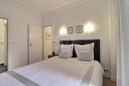 Quarto Apartamento mobilado - 83m²  - 2 quartos - Victor Hugo - Paris