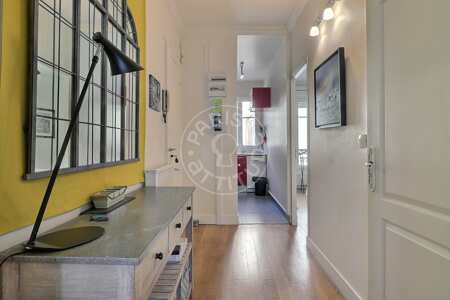 Entrance Furnished apartment - 52m²  - 1 bedroom - Batignolles - Paris
