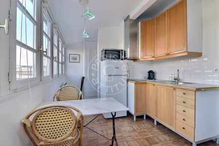 Cucina Mansardato arredato - 33m²  - Saint-Germain - Parigi
