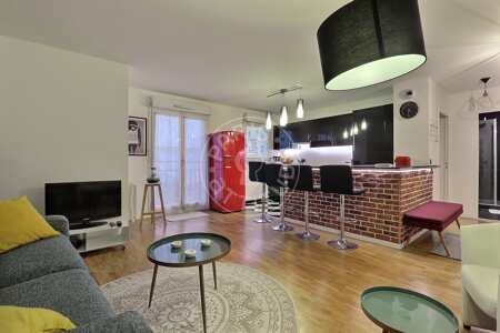 Sala Apartamento mobilado - 50m² - 1 quarto - Marx Dormoy - Paris