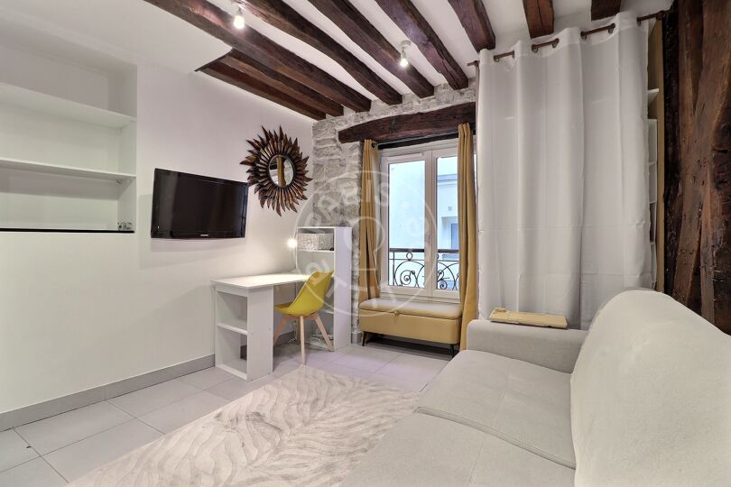 Quitinete mobiliado - Paris 75004 - 17199