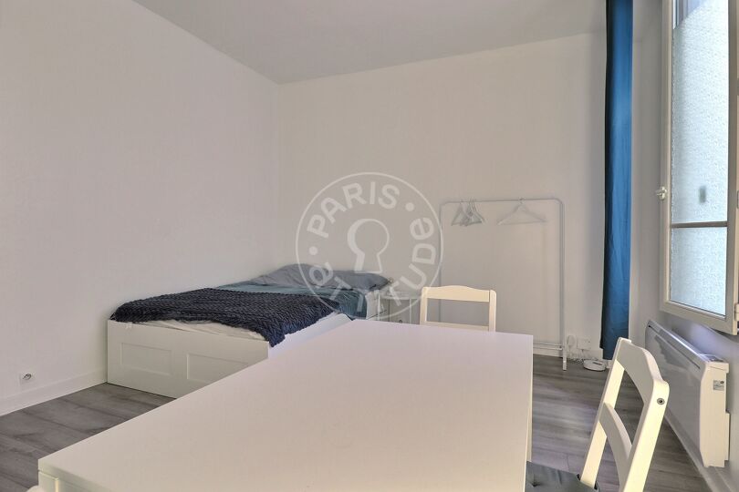 Studio meublé - Paris 75015 - 17208
