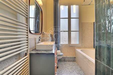Bagno Appartamento arredato - 109m²  - 3 locali - Arts et Métiers - Parigi