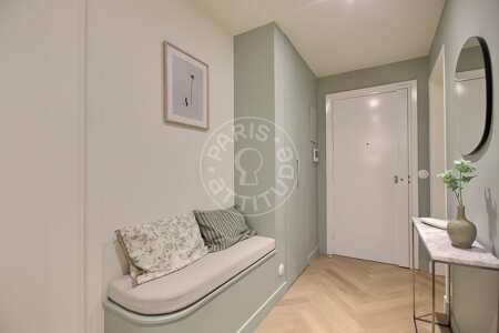 Ingresso Appartamento arredato - 108m²  - 3 locali - Convention - Parigi